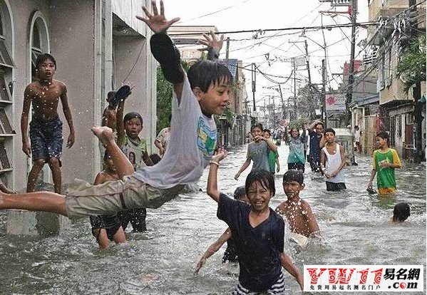 夢到發(fā)大洪水，家沒了！
