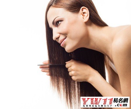 女人夢見掉頭發(fā)是什么意思
