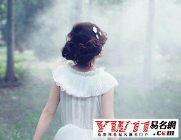 女生夢幻好聽的qq昵稱英文
