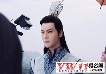 好聽的小說(shuō)男主角名字陽(yáng)光